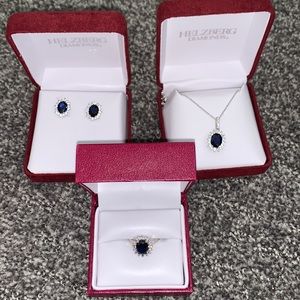 Helzberg blue saphire and white Diamond set